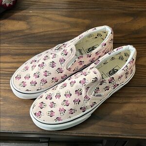 Vans X Disney Minnie Mouse Pink Slip-On Sneakers Size 5Y or Women’s 6.5/7